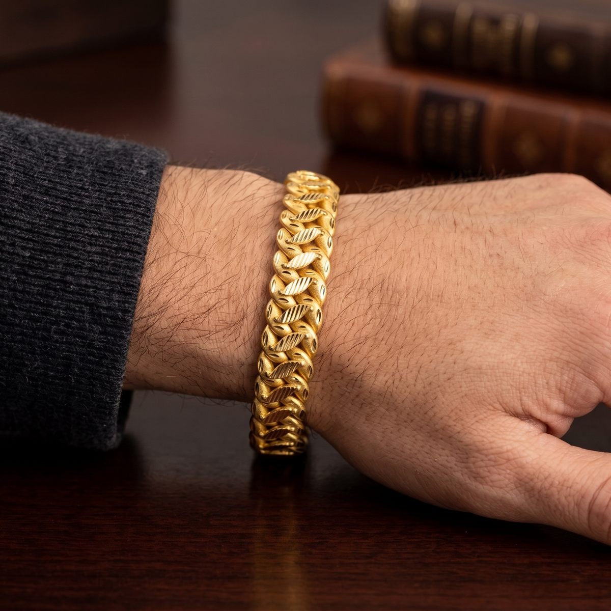 Pokal Bracelet Men | 22 Kt Gold Plated